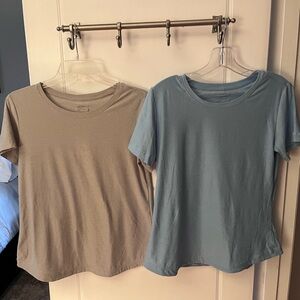 Set of 2 Buttery Soft T-shirts